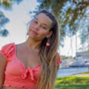 Meet your Posher, Hailey